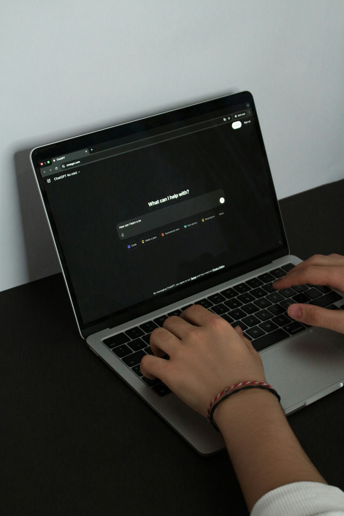 Virtual Assistants in the Age of AI: Work Smarter, Not Just Harder